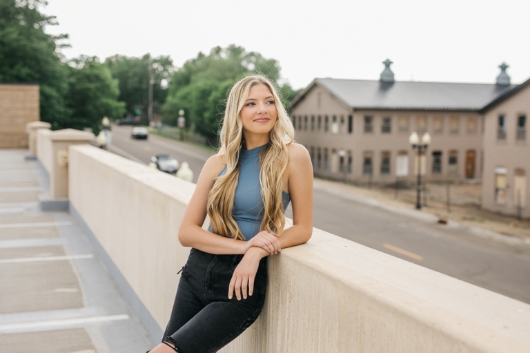 senior girl pictures