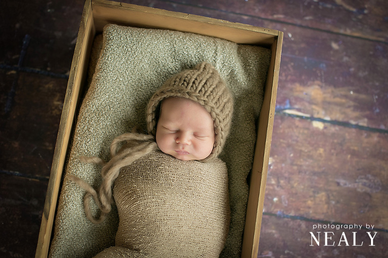 Minneapolis-Newborn-Photographer-01