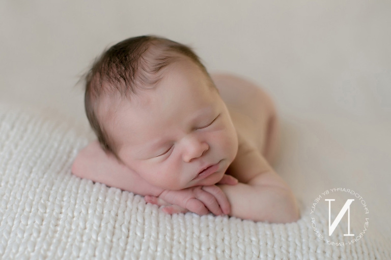 Minneapolis-Newborn-Photographer11