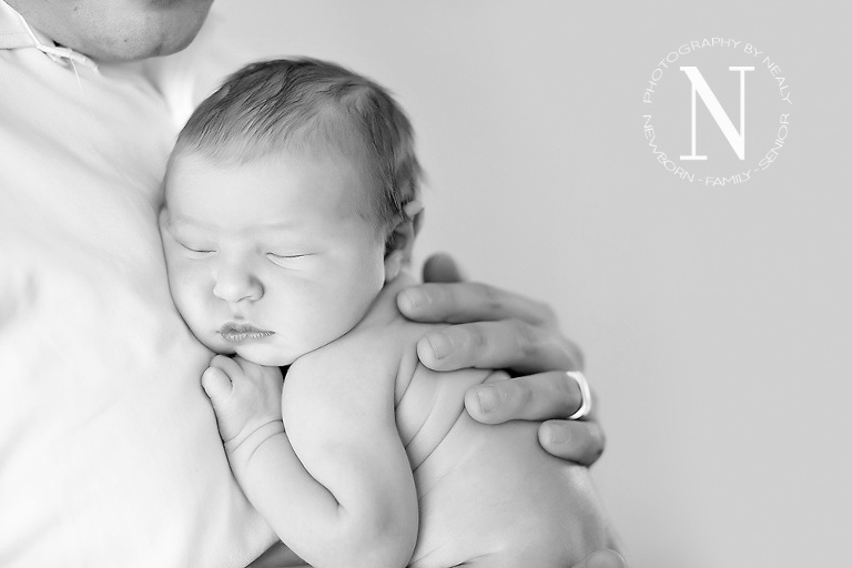 Minneapolis-Newborn-Photographer-09