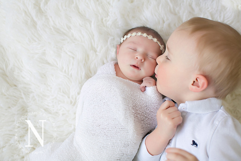 Minneapolis-Newborn-Photographer-12