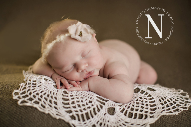 Eagan-Newborn-Photographer01