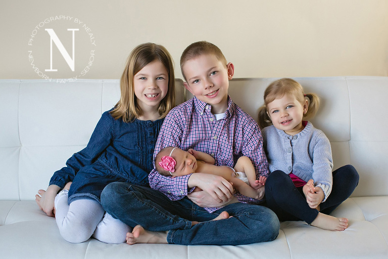 Eagan-Newborn-Photographer02