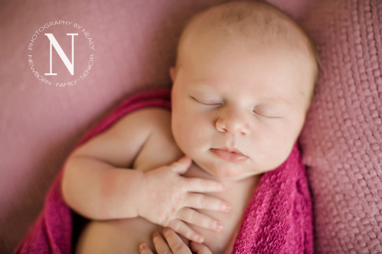Eagan-Newborn-Photographer03