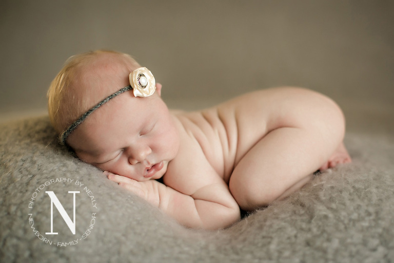 Eagan-Newborn-Photographer05
