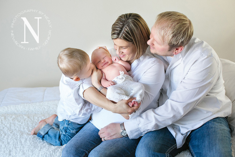 Eagan-Newborn-Photographer07