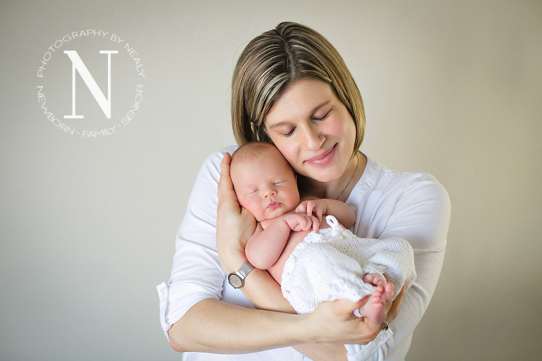 Eagan-Newborn-Photographer08