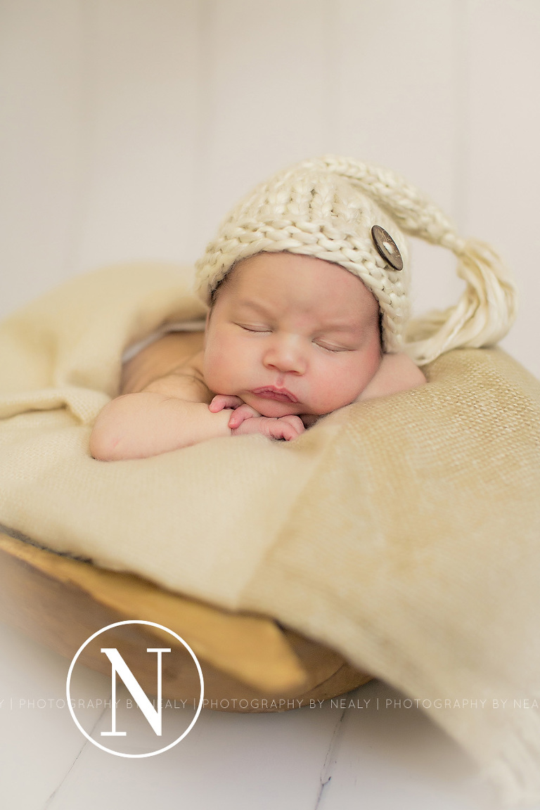 Minneapolis-Newborn-Photographer-04