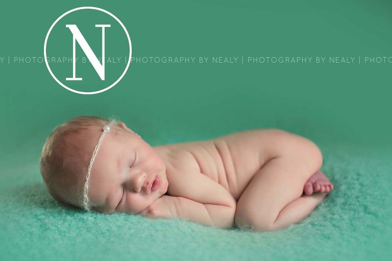 Eagan-Newborn-Photographer01