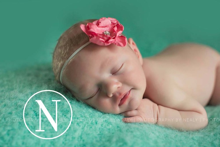 Eagan-Newborn-Photographer04