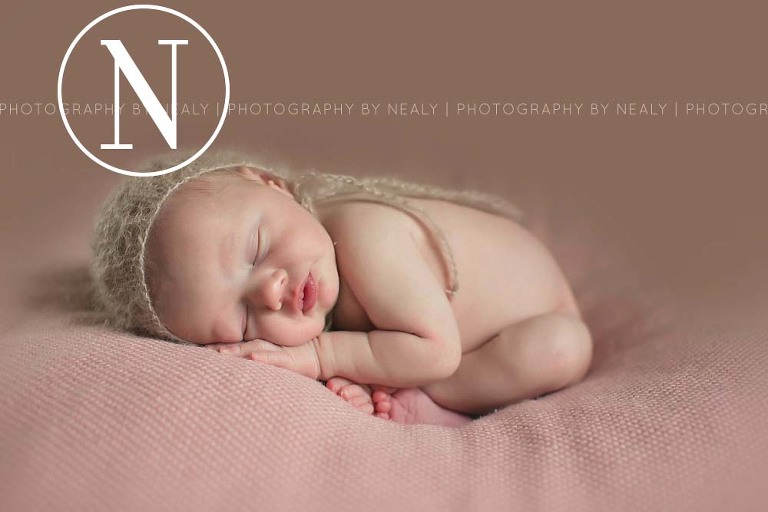 Eagan-Newborn-Photographer06