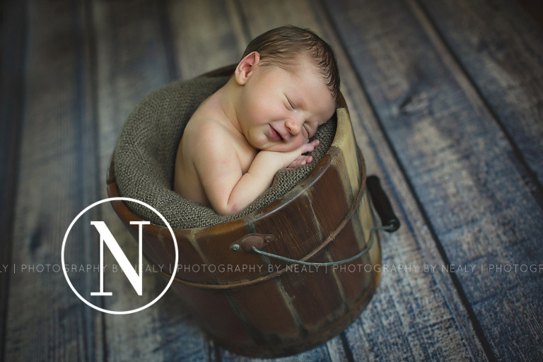 Twin-Cities-Premier-Newborn-Photographer-04
