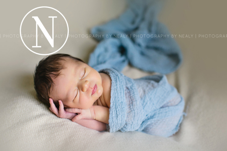 Twin-Cities-Premier-Newborn-Photographer-06