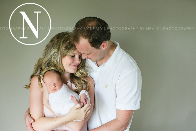 Minneapolis-Premier-Newborn-Photographer-01