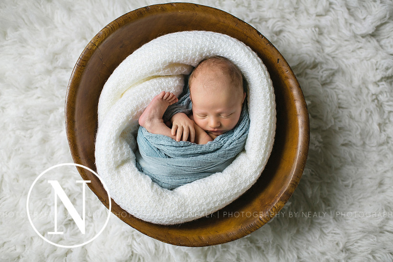 Minneapolis-Premier-Newborn-Photographer-02