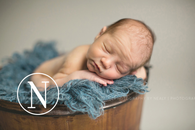 Minneapolis-Premier-Newborn-Photographer-04