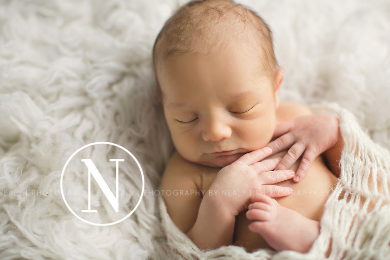 Minneapolis-Premier-Newborn-Photographer-09