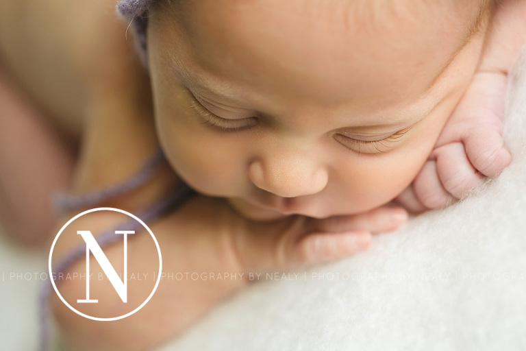 Minneapolis-Premier-Newborn-Photographer-02