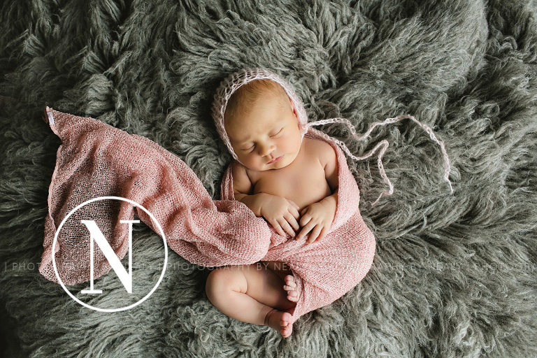 Minneapolis-Premier-Newborn-Photographer-03