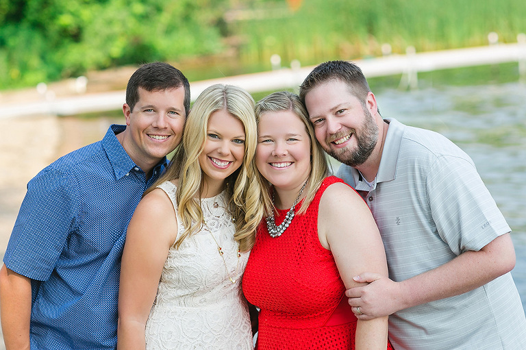 lake-house-family-pictures-03