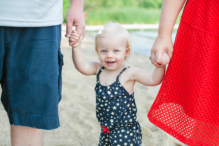 lake-house-family-pictures-10