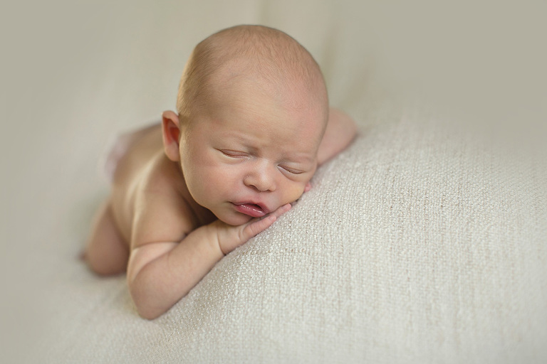 farmington-newborn-pictures-07