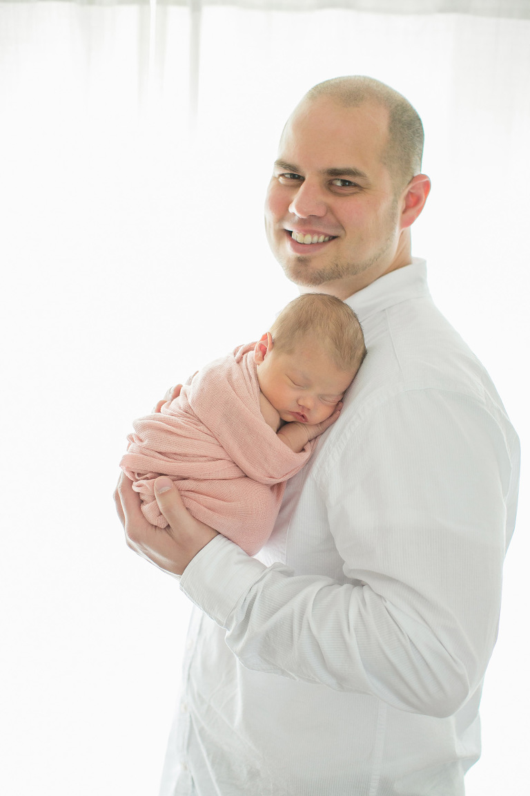 twin-cities-newborn-pictures-04